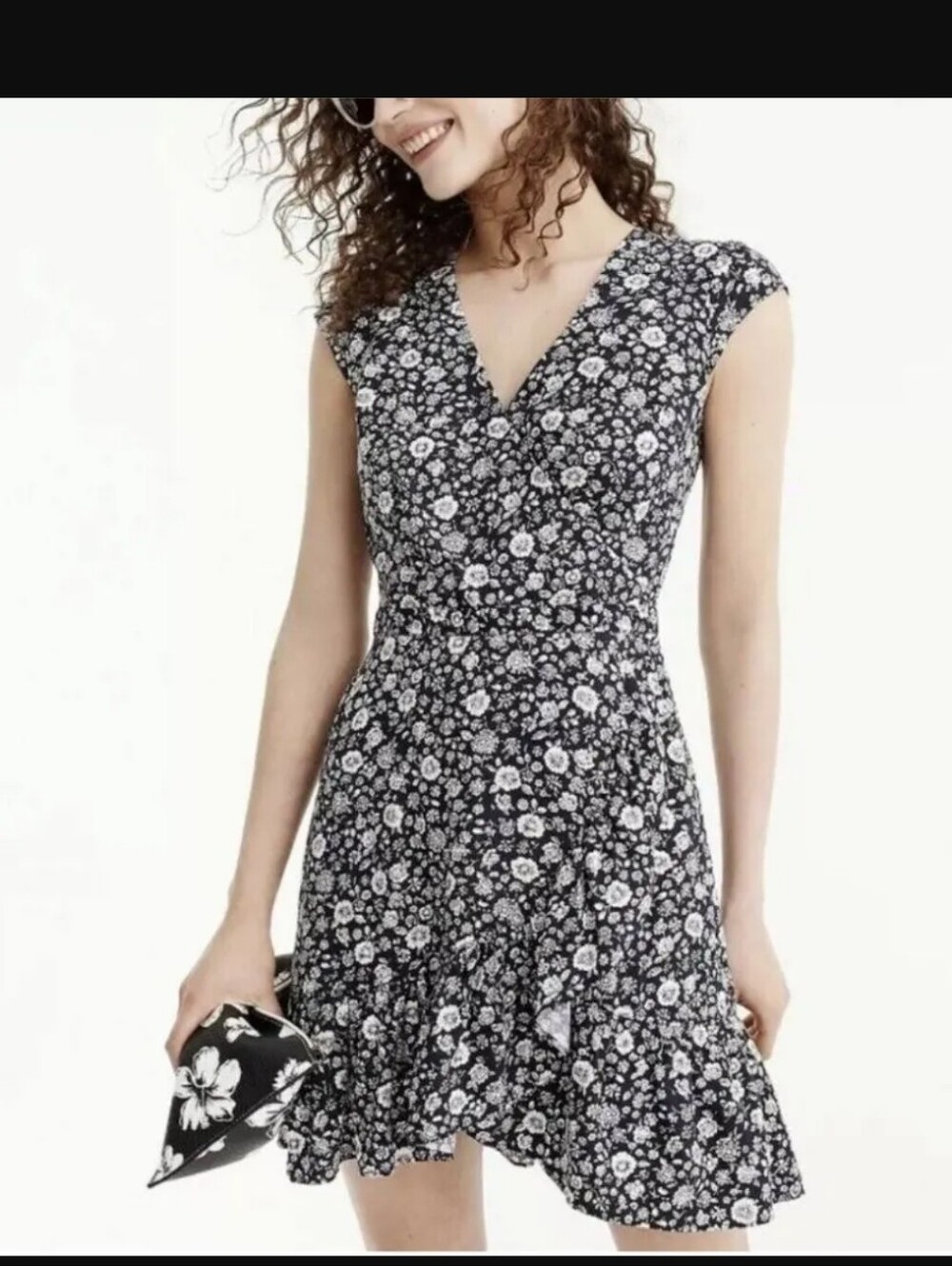 J Crew Mercantile Faux Wrap Mini Dress Navy White Ditsy Floral Size 2